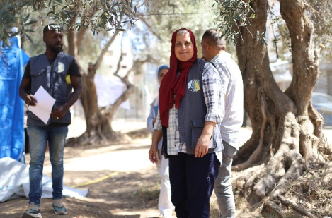 Sahar, the head of PDWSA, at a displacement camp for women in Gaza. Photo: Wattan Media Network/ActionAid